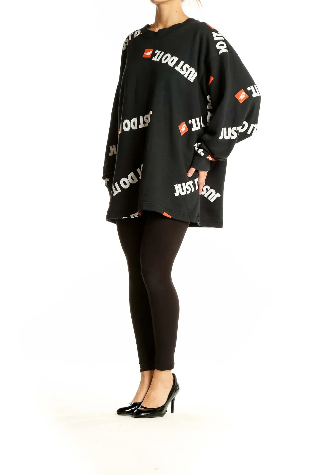 Black Oversized Nike Graphic Sweatshirt