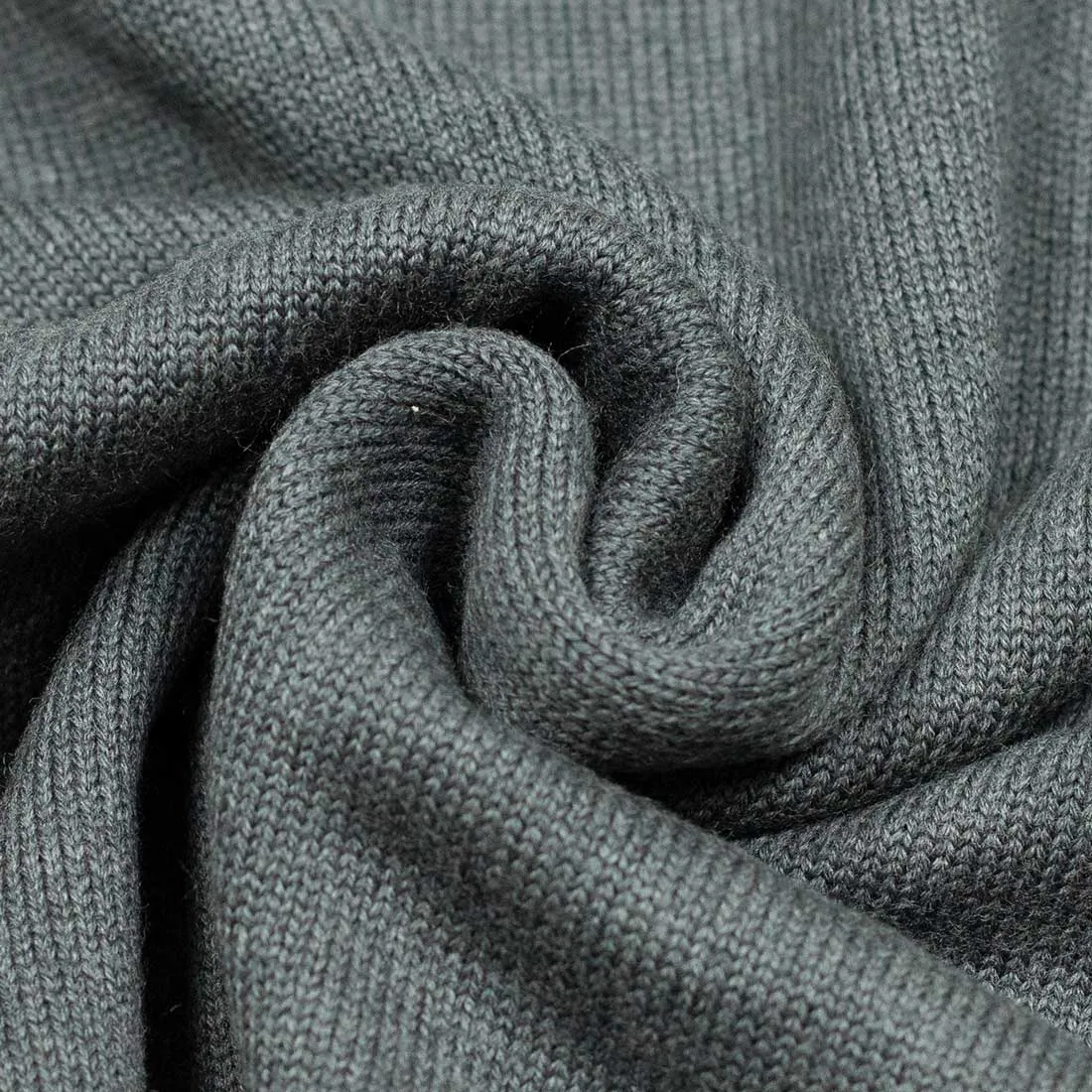 Rollneck sweater in grey superfine merino wool (restock)