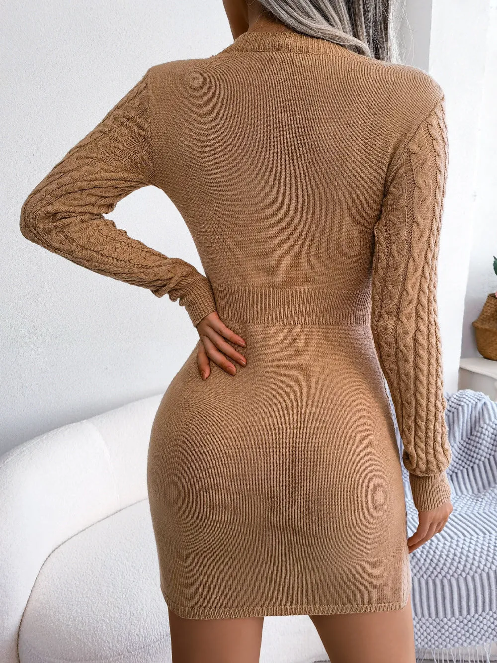 Sexy Cutout Twist Sweater Knitted Dresses Solid Color Long Sleeve Bodycon Wholesale Dresses